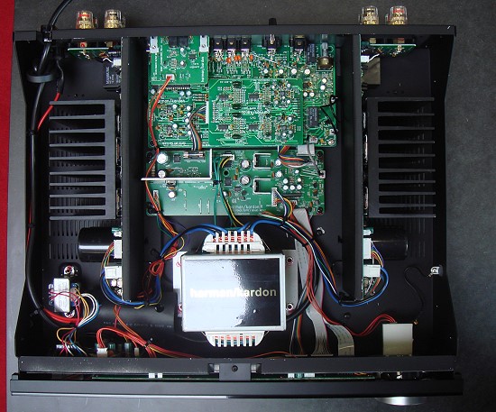 hk_stereokombi_amp_inside.jpg