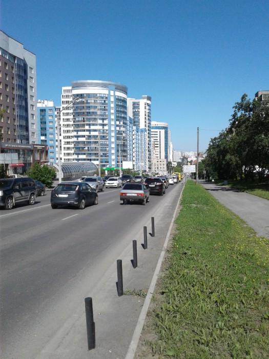 14 с московской горки вниз к цирку и дальше вверх к сибирскому тракту.jpg