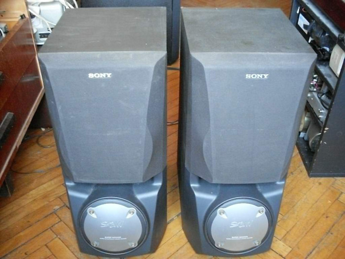 sony_ss-xb60face.jpg