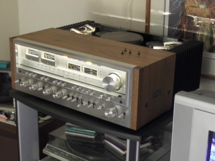 SX1980Video001.jpg