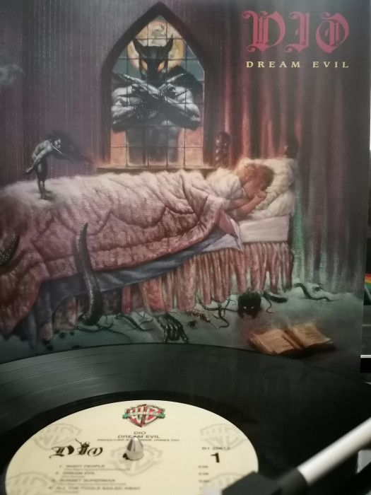 DIO-Dream Evi l USA 1987.jpg
