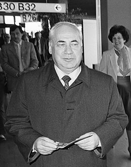 tolstikov_v1982[1].jpg