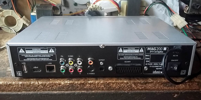 mag-200-back_sm.jpg