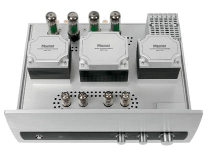 amp magnat 02.jpg