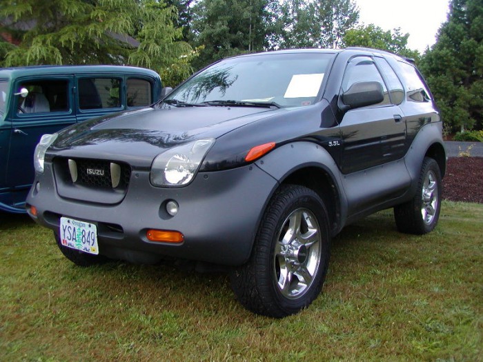 Isuzu_Vehicross.jpg