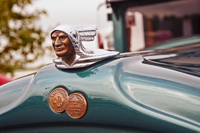 1928-pontiac-sedan-chief-of-the-sixes-glenn-gordon.jpg