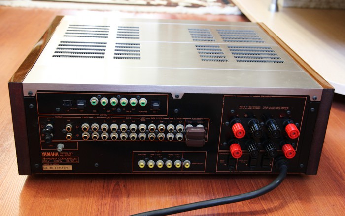 Yamaha-AX-2000-back.jpg