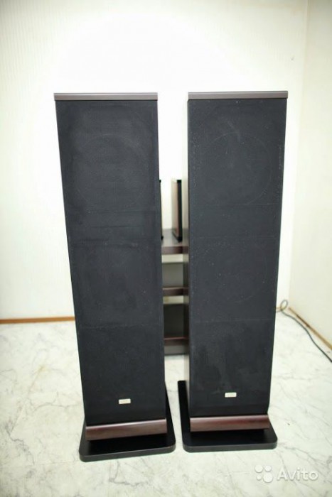 Pioneer S-504 3.jpg