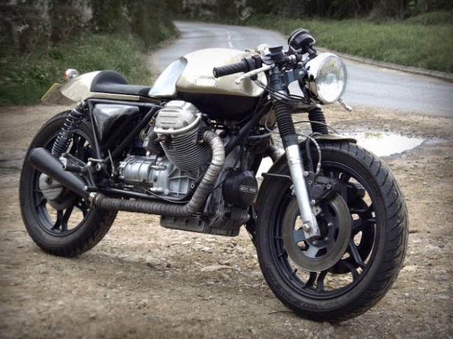 Moto-Nero-Bronze-2-700x524.jpg