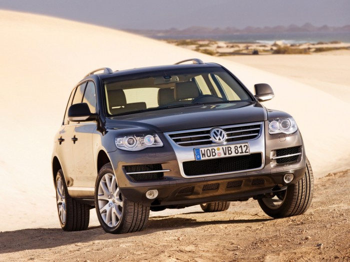 Volkswagen_Touareg_Touareg 3.0 V6 TDI_SUV 5 door_2007.jpg