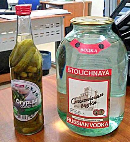 водка с огурцами.jpg