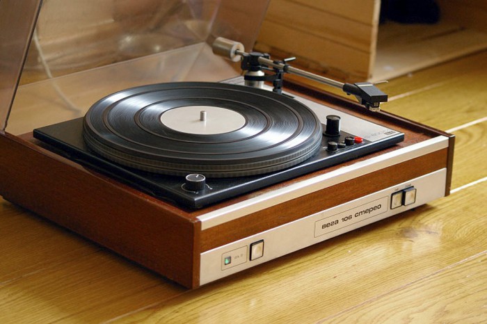 wega106s1.jpg
